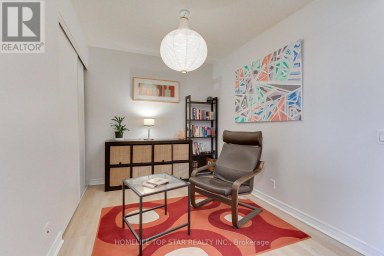 1323 - 18 MONDEO DRIVE Toronto (Dorset Park) Ontario photo 12