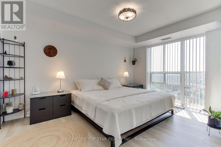 1323 - 18 MONDEO DRIVE, Toronto (Dorset Park), Ontario, M1P5C8