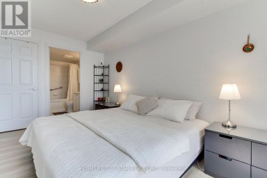 1323 - 18 MONDEO DRIVE Toronto (Dorset Park) Ontario photo 18