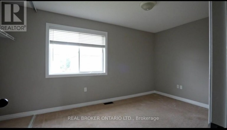 176 THRUSHWOOD DRIVE, Barrie (400 West), Ontario, L4N0Z1