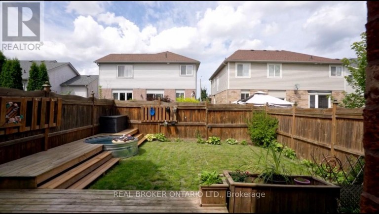 176 THRUSHWOOD DRIVE, Barrie (400 West), Ontario, L4N0Z1