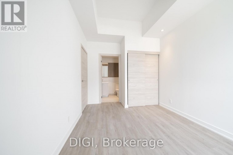 W426 - 485 PERTH AVENUE, Toronto (Weston-Pellam Park), Ontario, M6N0B9