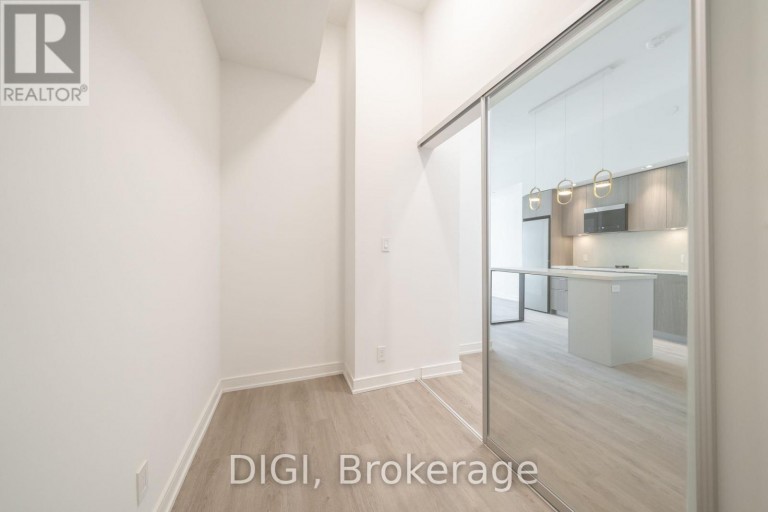 W426 - 485 PERTH AVENUE, Toronto (Weston-Pellam Park), Ontario, M6N0B9
