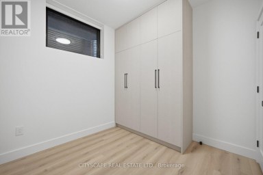 10A HOLMSTEAD AVENUE Toronto (O'Connor-Parkview) Ontario photo 43