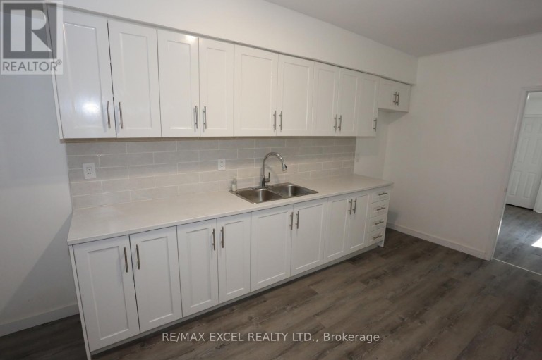 15 OXFORD STREET, Toronto (Kensington-Chinatown), Ontario, M5T1N8