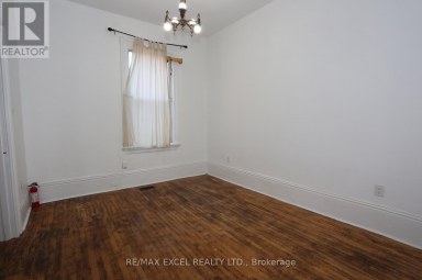 15 OXFORD STREET Toronto (Kensington-Chinatown) Ontario photo 4