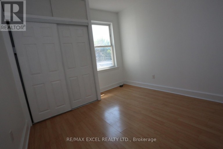 15 OXFORD STREET, Toronto (Kensington-Chinatown), Ontario, M5T1N8