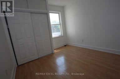 15 OXFORD STREET Toronto (Kensington-Chinatown) Ontario photo 8