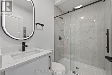 R - GARDEN - 221 CHURCHILL AVENUE Toronto (Willowdale West) Ontario photo 13