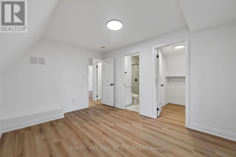 R - GARDEN - 221 CHURCHILL AVENUE, Toronto (Willowdale West), Ontario, M2N1X6