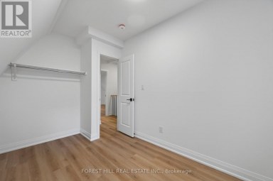 R - GARDEN - 221 CHURCHILL AVENUE Toronto (Willowdale West) Ontario photo 31