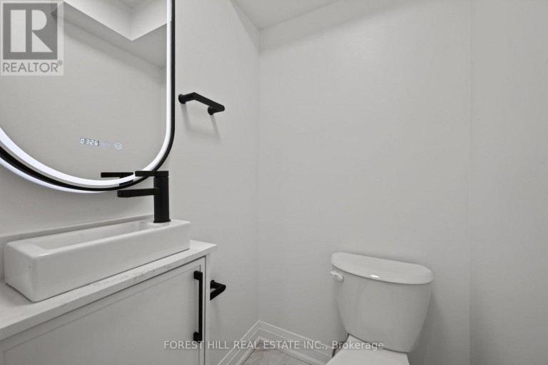 R - GARDEN - 221 CHURCHILL AVENUE, Toronto (Willowdale West), Ontario, M2N1X6