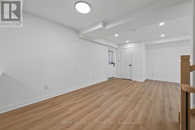 R - GARDEN - 221 CHURCHILL AVENUE Toronto (Willowdale West) Ontario photo 37