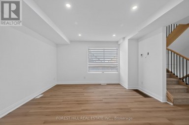 R - GARDEN - 221 CHURCHILL AVENUE Toronto (Willowdale West) Ontario photo 39