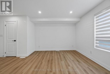 R - GARDEN - 221 CHURCHILL AVENUE Toronto (Willowdale West) Ontario photo 43