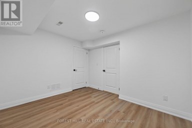 R - GARDEN - 221 CHURCHILL AVENUE Toronto (Willowdale West) Ontario photo 47