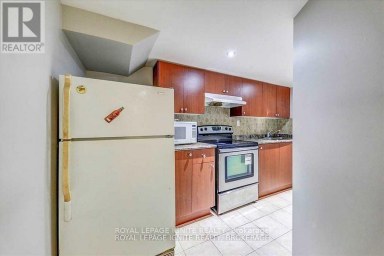 BSMT - 32 LANSBURY DRIVE Toronto (Agincourt North) Ontario photo 13
