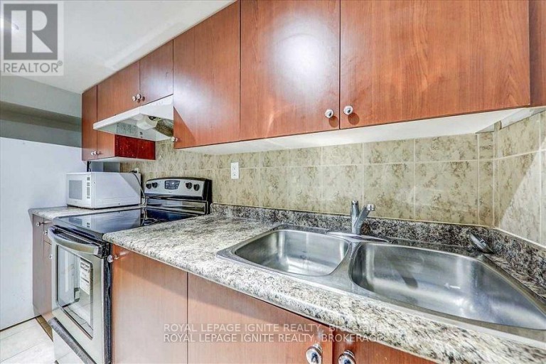 BSMT - 32 LANSBURY DRIVE, Toronto (Agincourt North), Ontario, M1V3H6