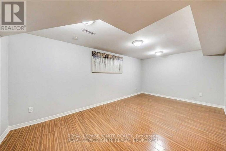 BSMT - 32 LANSBURY DRIVE, Toronto (Agincourt North), Ontario, M1V3H6