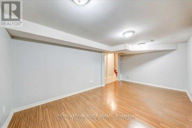 BSMT - 32 LANSBURY DRIVE Toronto (Agincourt North) Ontario photo 6