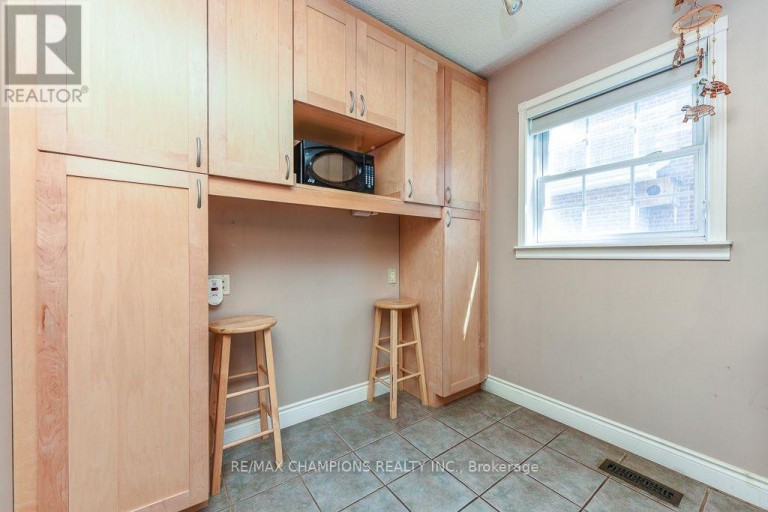 163 SIMMONS BOULEVARD, Brampton (Madoc), Ontario, L6V3Y2