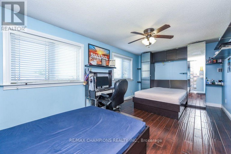 163 SIMMONS BOULEVARD, Brampton (Madoc), Ontario, L6V3Y2