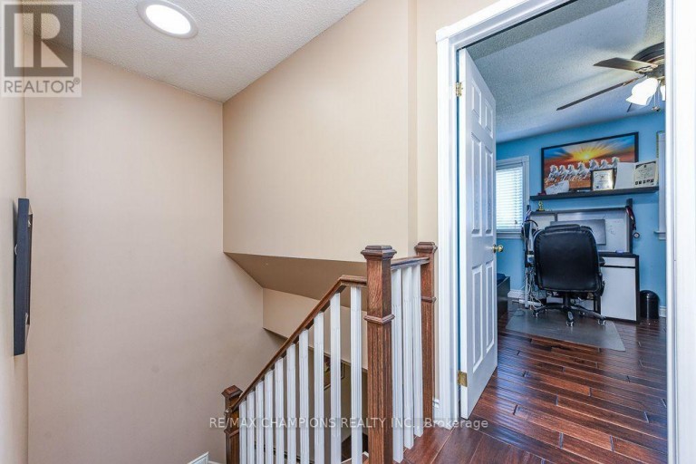 163 SIMMONS BOULEVARD, Brampton (Madoc), Ontario, L6V3Y2