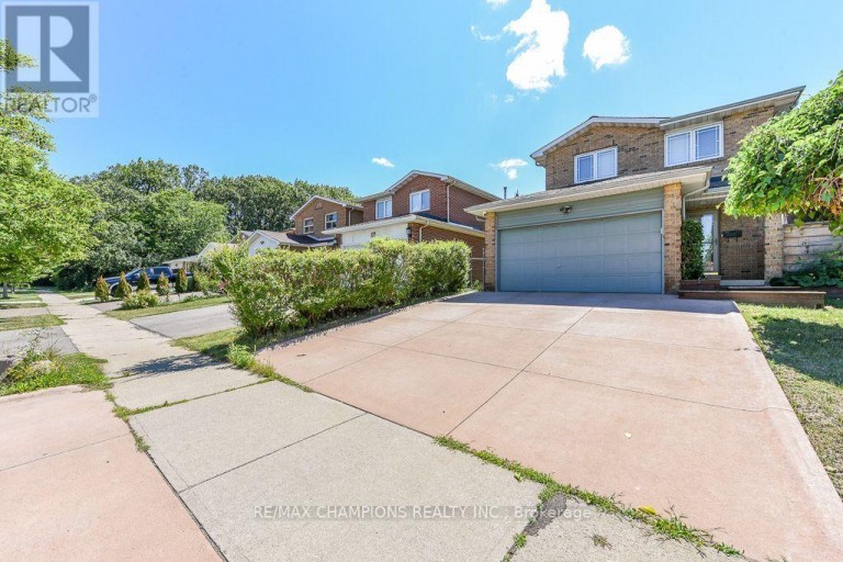 163 SIMMONS BOULEVARD, Brampton (Madoc), Ontario, L6V3Y2