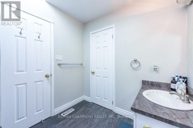 163 SIMMONS BOULEVARD Brampton (Madoc) Ontario photo 26