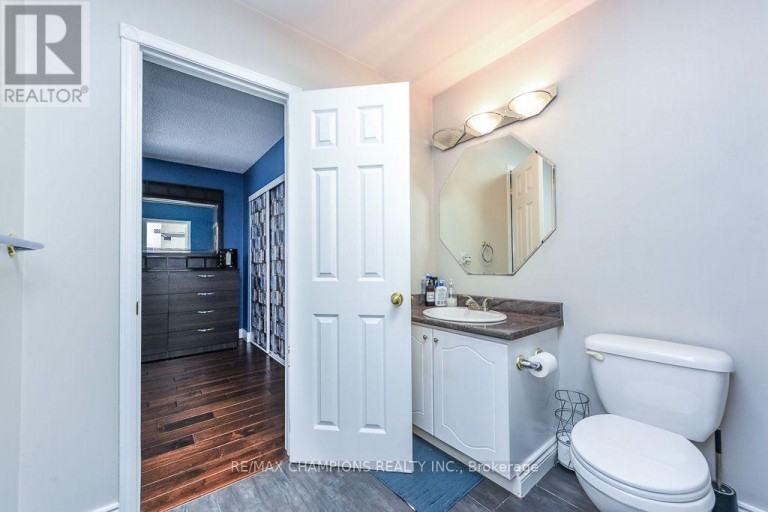 163 SIMMONS BOULEVARD, Brampton (Madoc), Ontario, L6V3Y2