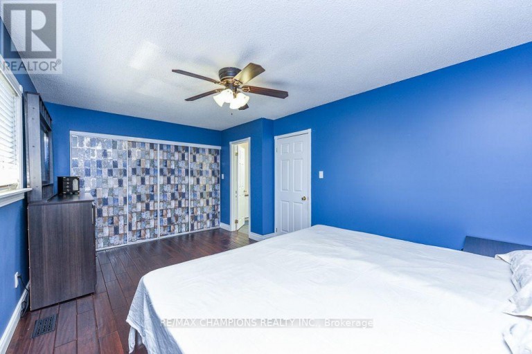 163 SIMMONS BOULEVARD, Brampton (Madoc), Ontario, L6V3Y2