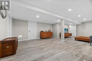 535 CARDINAL DRIVE Peterborough (Ashburnham Ward 4) Ontario photo 17