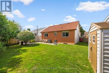 535 CARDINAL DRIVE Peterborough (Ashburnham Ward 4) Ontario photo 27