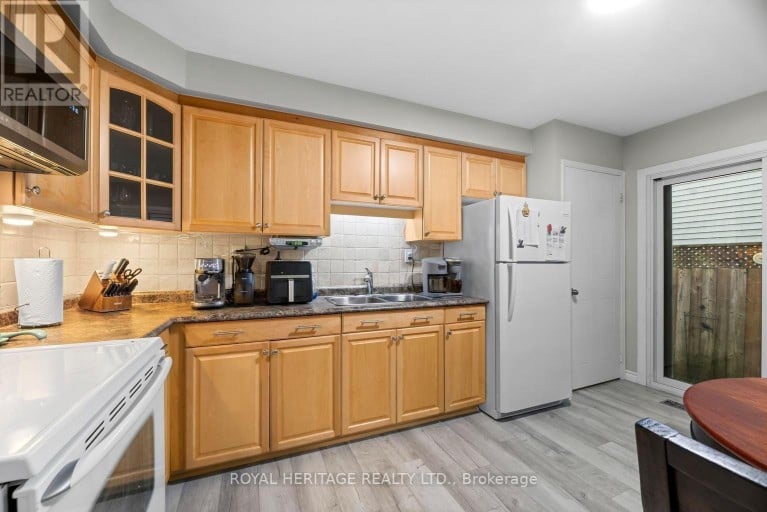535 CARDINAL DRIVE, Peterborough (Ashburnham Ward 4), Ontario, K9L1X8