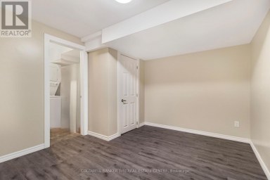 5 RUTHERFORD AVENUE Toronto (Mount Dennis) Ontario photo 8