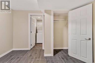 5 RUTHERFORD AVENUE Toronto (Mount Dennis) Ontario photo 9
