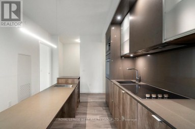 1310 - 11 YORKVILLE AVENUE Toronto (Annex) Ontario photo 14