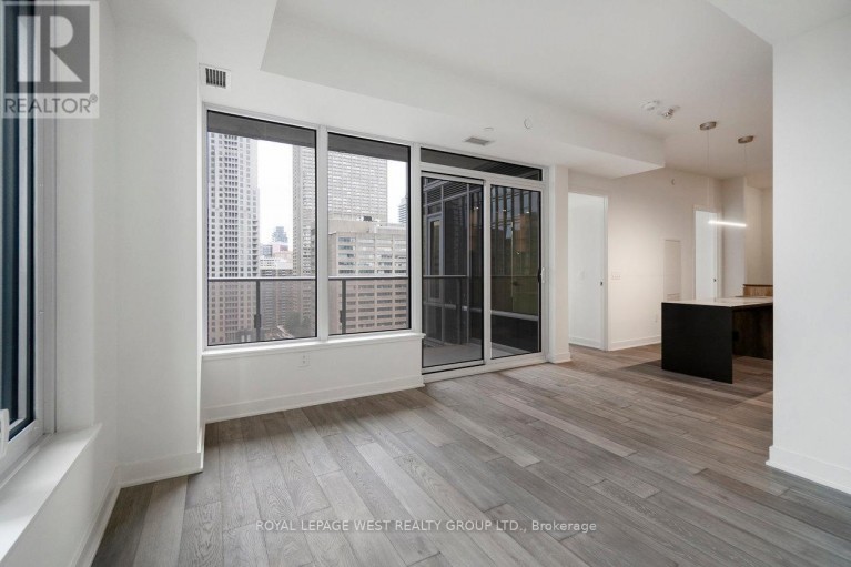 1310 - 11 YORKVILLE AVENUE, Toronto (Annex), Ontario, M4W0B7