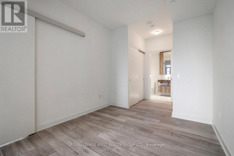 1310 - 11 YORKVILLE AVENUE, Toronto (Annex), Ontario, M4W0B7