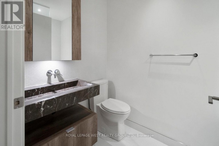 1310 - 11 YORKVILLE AVENUE, Toronto (Annex), Ontario, M4W0B7