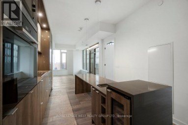 1310 - 11 YORKVILLE AVENUE Toronto (Annex) Ontario photo 7