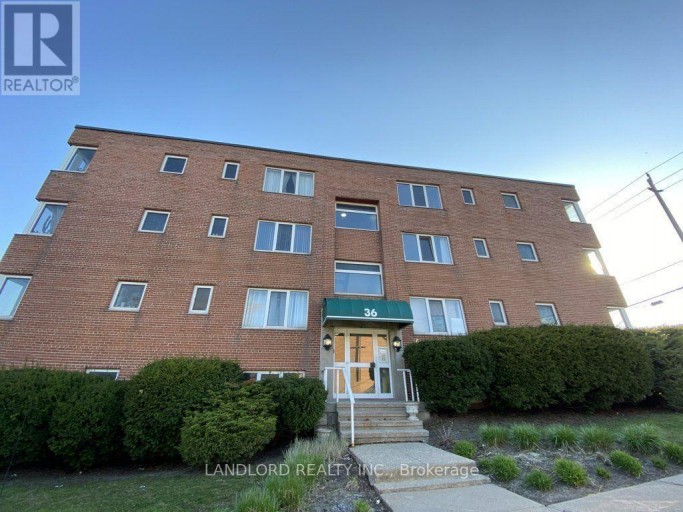 302 - 36 WOOD GLEN ROAD, Toronto (Birchcliffe-Cliffside), Ontario, M1N2V9