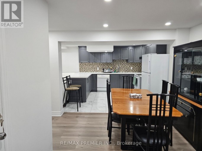 B - BASEMENT - 16 VINEYARD COURT, Vaughan (East Woodbridge), Ontario, L4L5M3