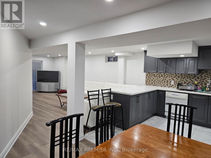 B - BASEMENT - 16 VINEYARD COURT, Vaughan (East Woodbridge), Ontario, L4L5M3
