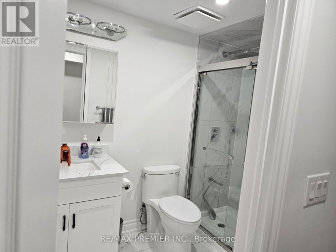 B - BASEMENT - 16 VINEYARD COURT, Vaughan (East Woodbridge), Ontario, L4L5M3