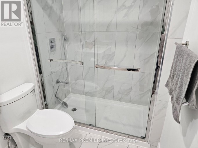 B - BASEMENT - 16 VINEYARD COURT, Vaughan (East Woodbridge), Ontario, L4L5M3