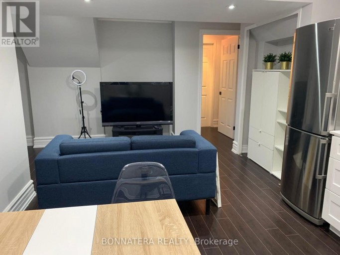 BSMT - 284 HICKORY CIRCLE, Oakville (WC Wedgewood Creek), Ontario, L6H4V1