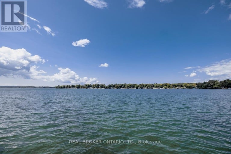 70 IVY LANE, Orillia, Ontario, L3V6H1