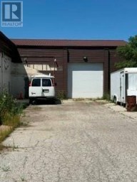 E - 866 PHILLIP STREET Sarnia Ontario photo 2