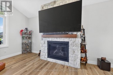 11 MCTAVISH CRESCENT Huron-Kinloss Ontario photo 18